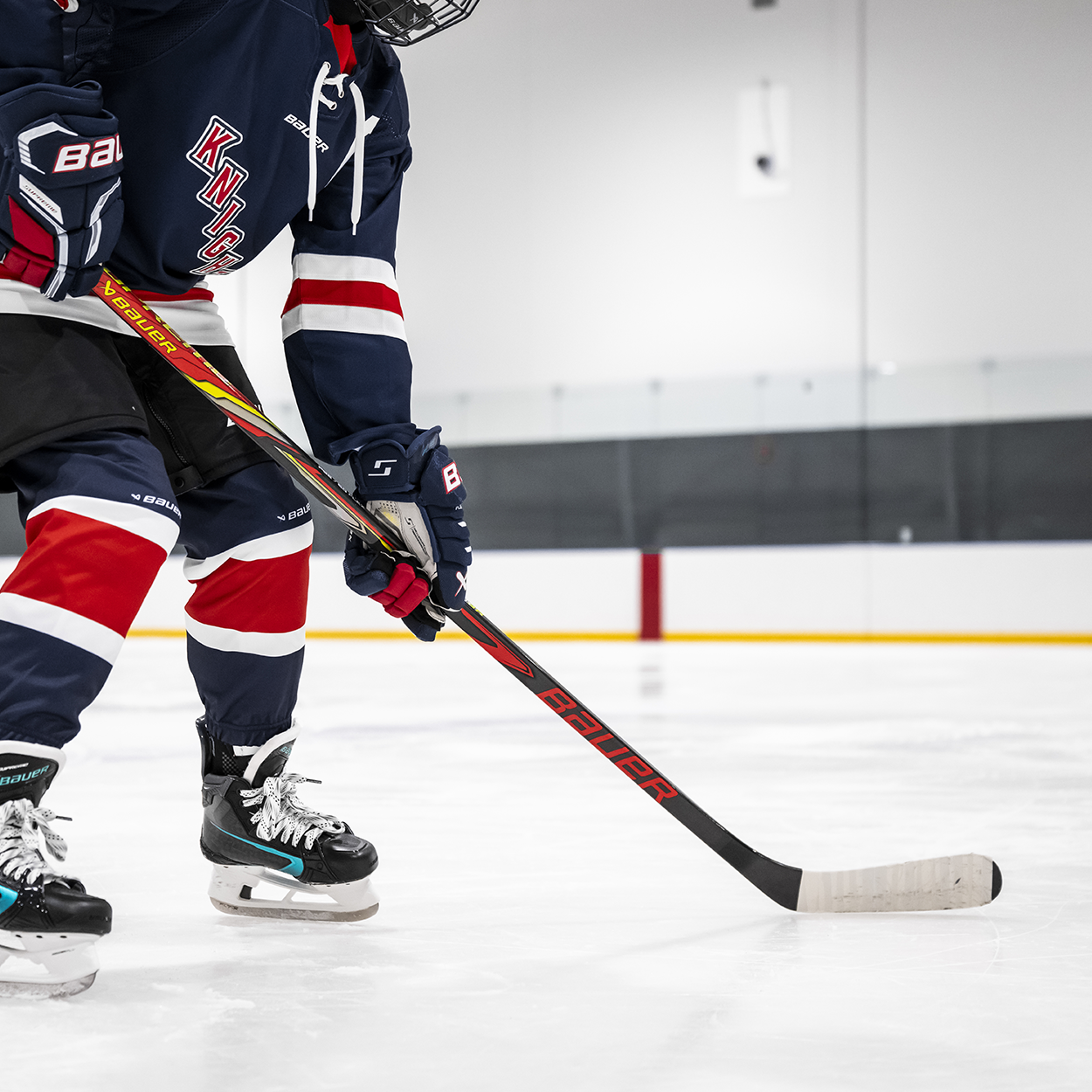 BAUER SUPREME JUNIOR SERIES GRIP STICK