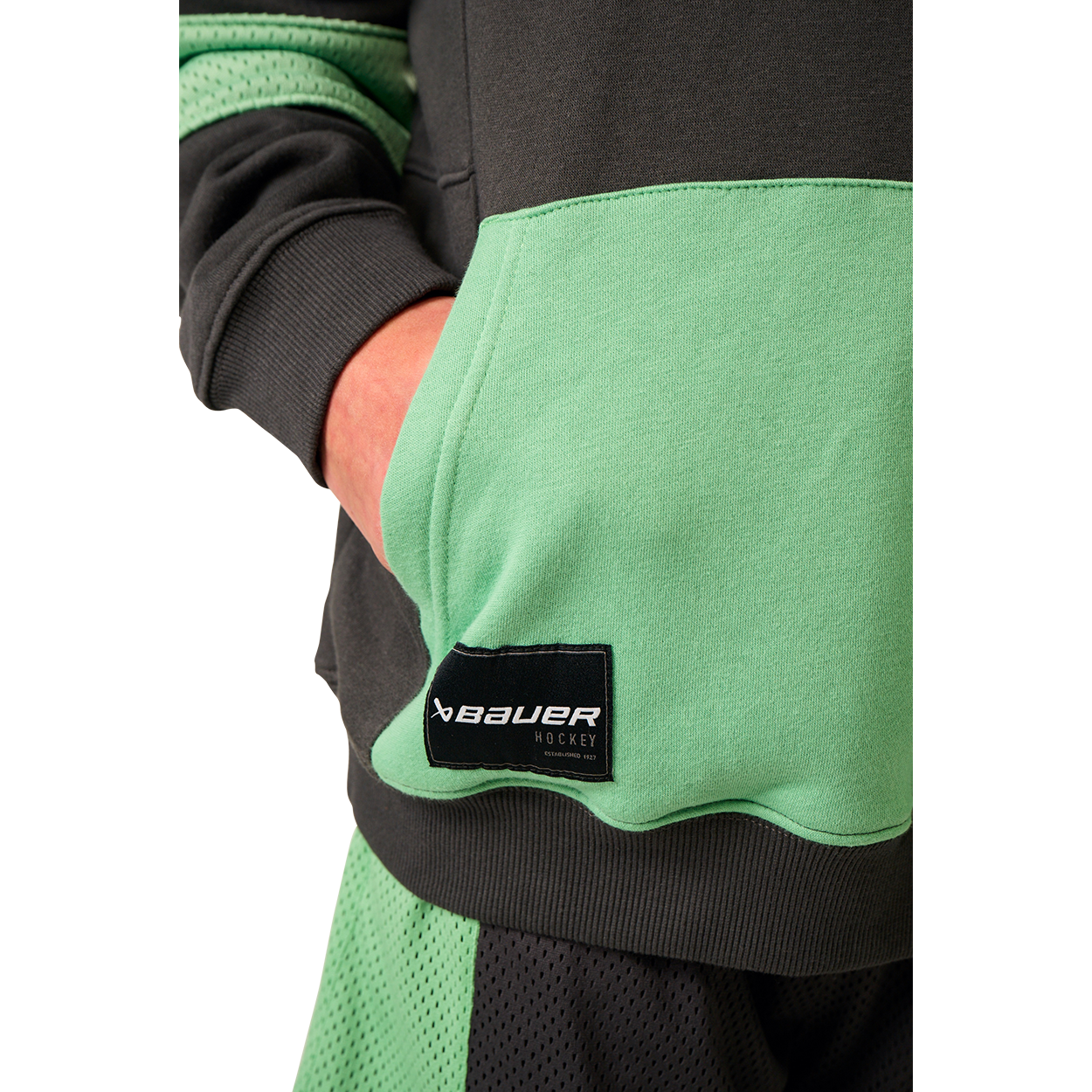 BAUER IN THE CREASE HOODIE YOUTH