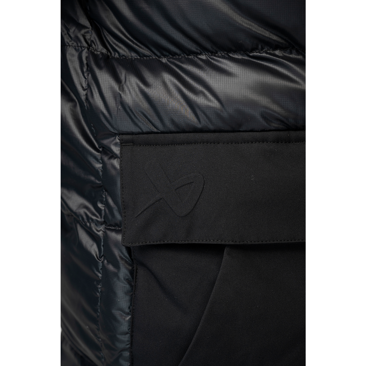 Bauer Hockey Base Camp Ultimate Puffer Jacket Senior