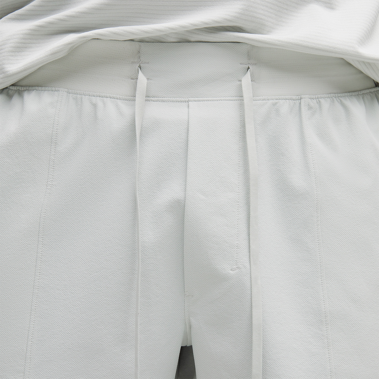 BAUER // lululemon LICENSE TO TRAIN LINERLESS SHORT