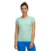 BAUER // lululemon SWIFTLY TECH SHORTSLEEVE